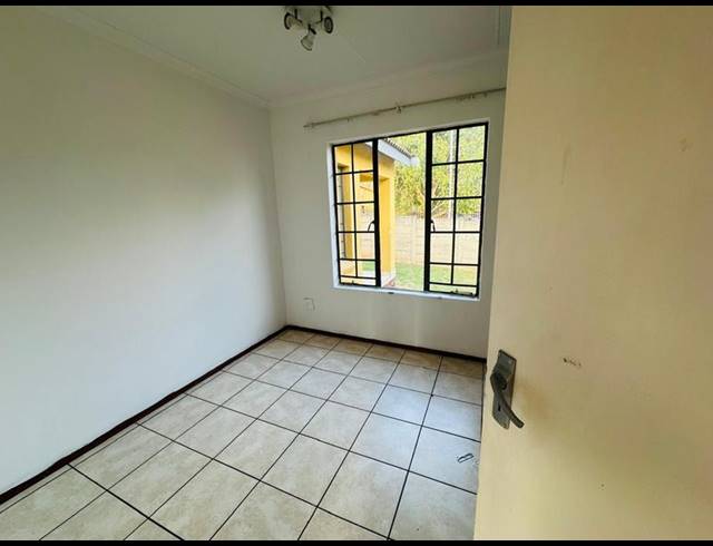 3 BEDROOM HOUSE FOR SALE IN ALBEMARLE